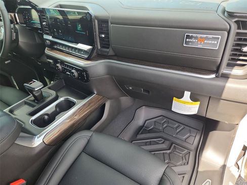 New 2026 Chevrolet Silverado 1500 RST AWD/4WD image 30