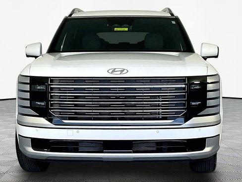 Used 2026 Hyundai Palisade Calligraphy AWD/4WD image 2