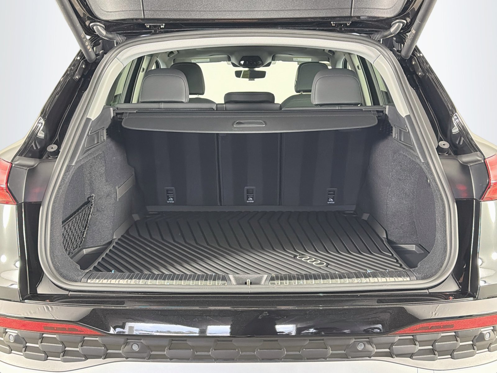 Certified 2026 Audi Q5 Premium Plus AWD/4WD image 27