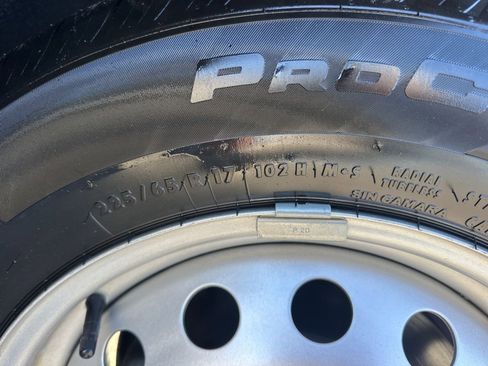 Used 2025 Ford Maverick XLT w/ Equipment Group 302A image 29