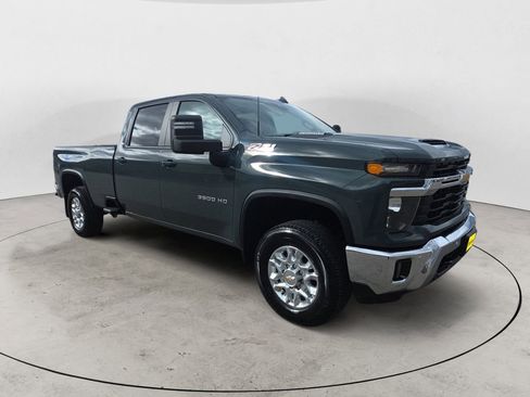 Certified 2025 Chevrolet Silverado 3500 LT w/ All Star Edition AWD/4WD image 6