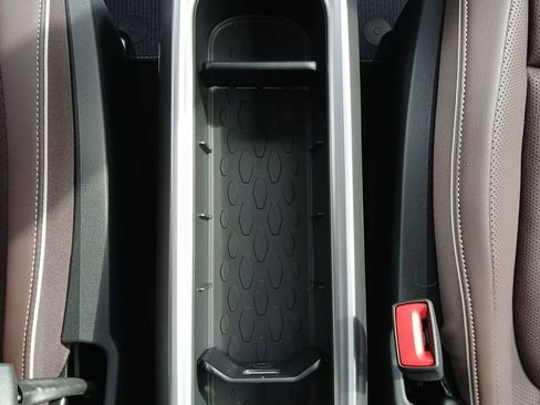 New 2025 Volkswagen ID. Buzz Pro S Plus image 26