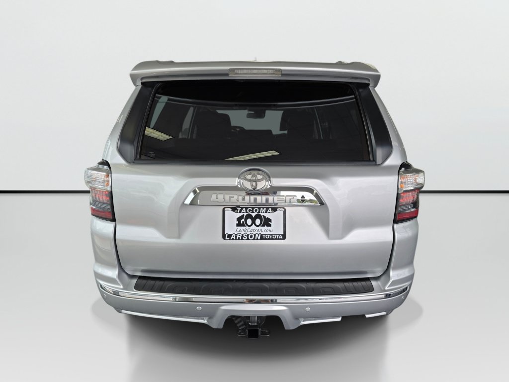 Used 2021 Toyota 4Runner Limited AWD/4WD image 6