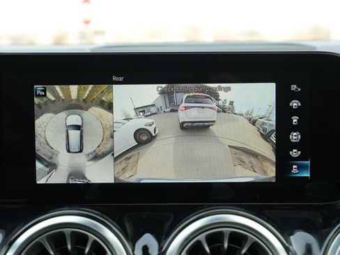 Certified 2023 Mercedes-Benz GLB 250 GLB 250 w/ Premium Package image 28