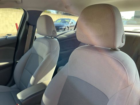 Used 2017 Chevrolet Cruze LS image 17