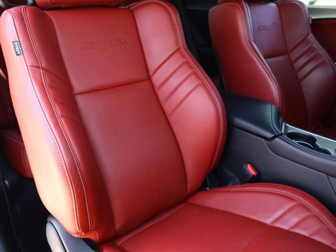 Used 2023 Dodge Challenger SRT Hellcat w/ Driver Convenience Group RWD image 16