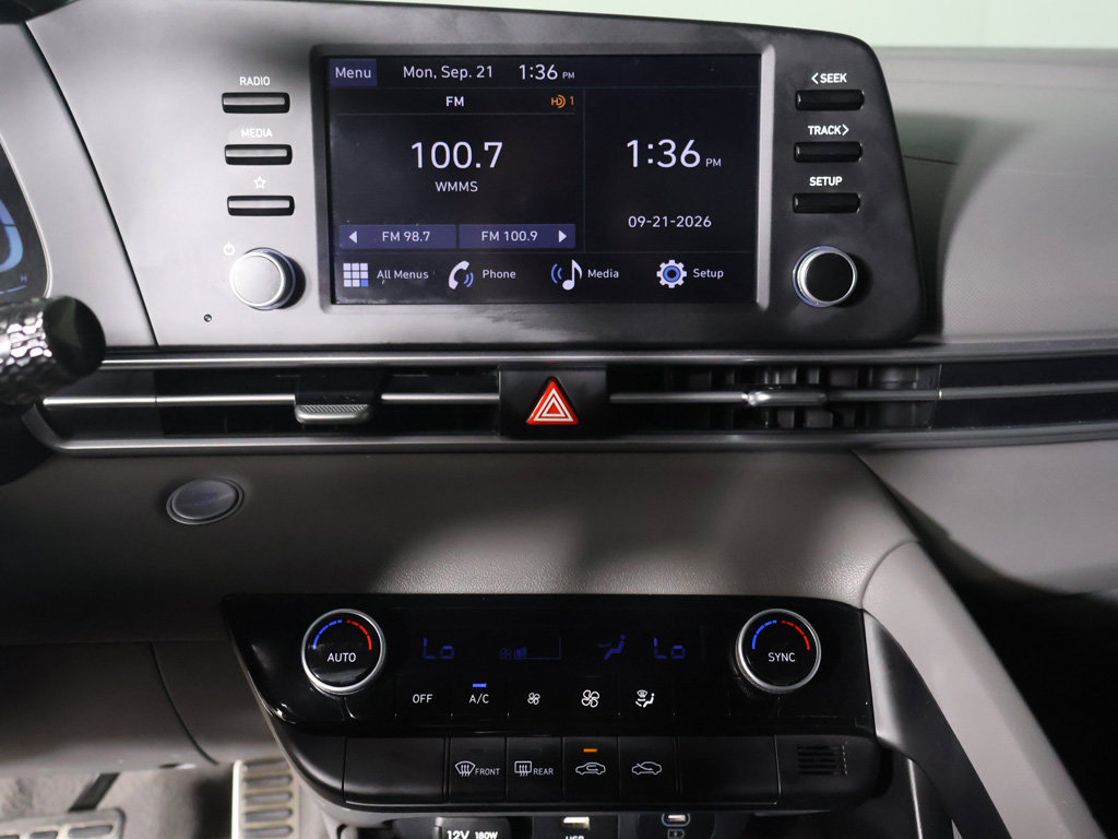 Used 2025 Hyundai Elantra Sport FWD image 39