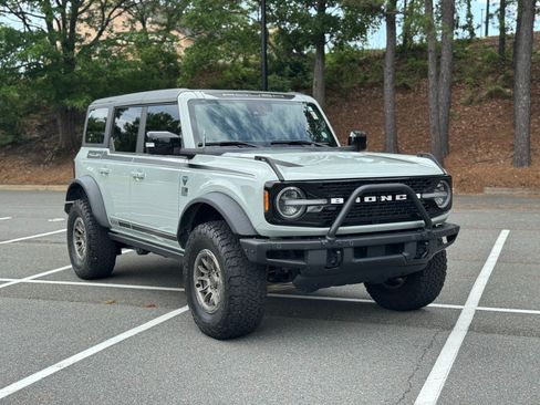 Used 2021 Ford Bronco First Edition AWD/4WD image 16