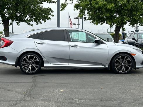 Used 2021 Honda Civic Sport image 3