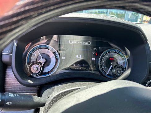 Used 2019 RAM 2500 Limited AWD/4WD image 11