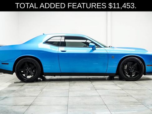 Used 2023 Dodge Challenger SRT Hellcat RWD image 7