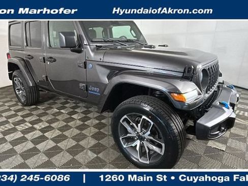 Used 2024 Jeep Wrangler Unlimited w/ Convenience Group AWD/4WD image 1