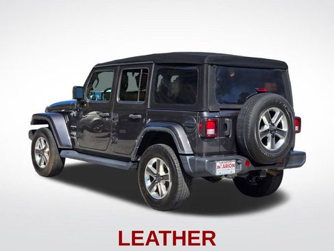 Used 2022 Jeep Wrangler Unlimited Sahara AWD/4WD image 16