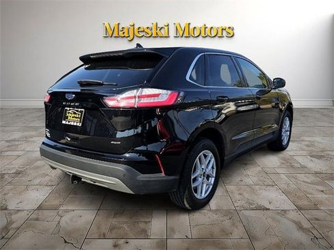 Used 2021 Ford Edge SEL w/ Convenience Package image 7