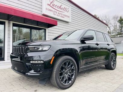 Used 2024 Jeep Grand Cherokee Summit