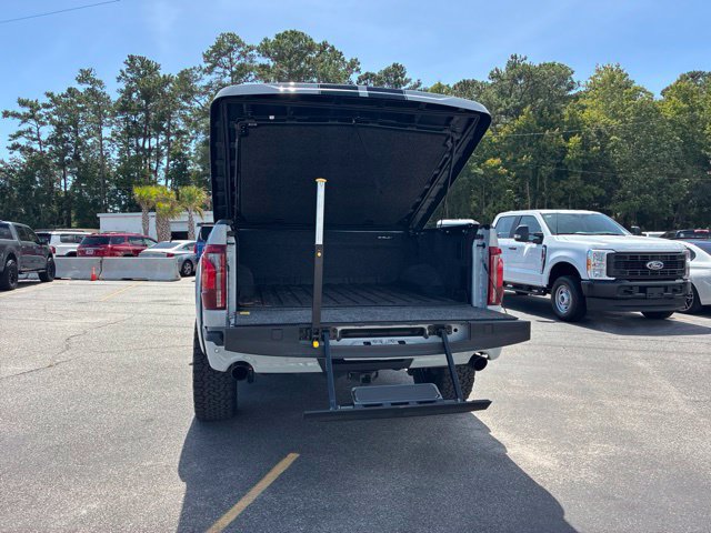 Used 2024 Ford F150 Lariat w/ Equipment Group 502A High AWD/4WD image 18