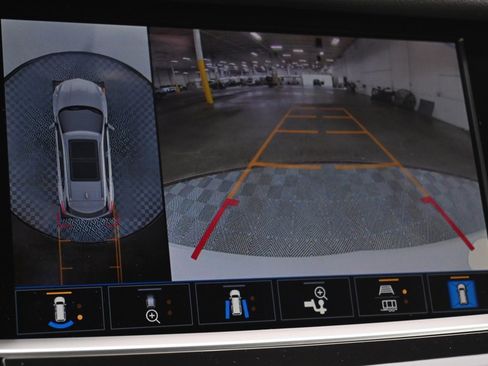 New 2025 Cadillac XT5 Sportv w/ LPO, Red Accent Package image 29