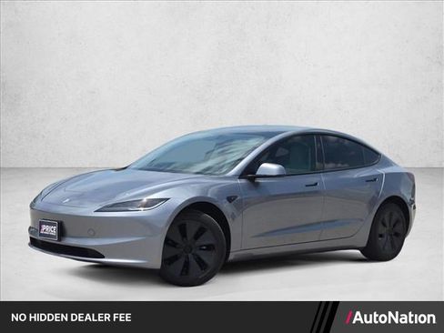 Used 2025 Tesla Model 3 Long Range RWD image 1