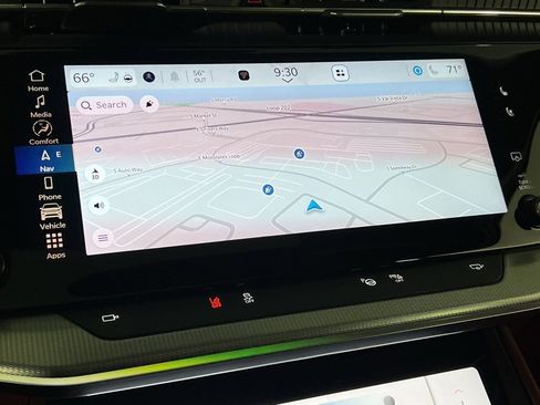 Used 2024 Jeep Wagoneer Launch Edition image 20