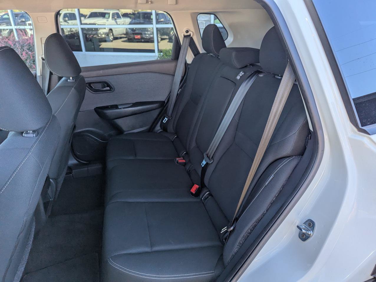 Used 2023 Nissan Rogue S AWD/4WD image 23
