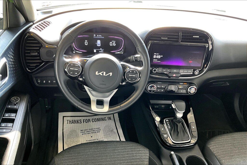 Used 2023 Kia Soul EX FWD image 7