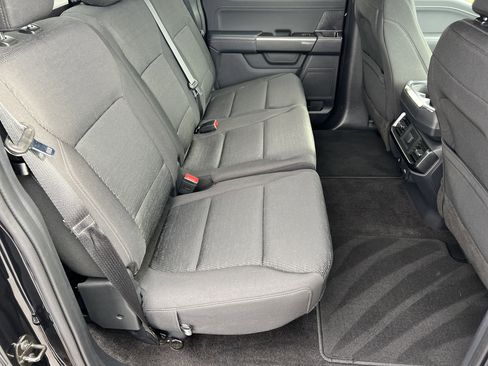 Certified 2022 Ford F150 XLT w/ Equipment Group 302A High image 17