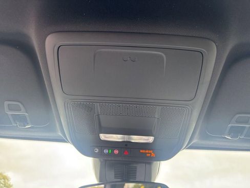 New 2026 Chevrolet Equinox LT w/ Convenience Package II image 22