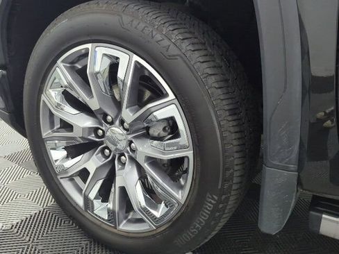 Used 2025 GMC Sierra 1500 Denali AWD/4WD image 32