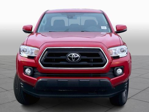 Used 2023 Toyota Tacoma SR5 w/ Technology Package image 4