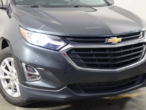 Used 2020 Chevrolet Equinox LS FWD image 43