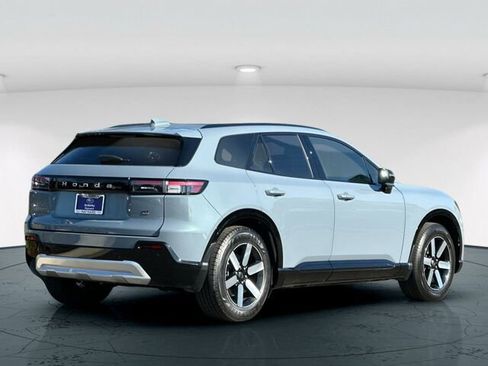 Used 2024 Honda Prologue Touring image 6