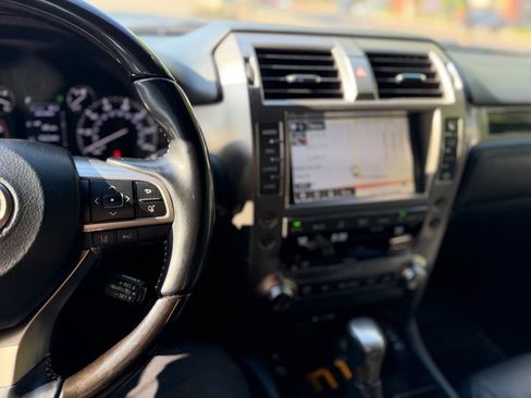 Used 2021 Lexus GX 460 Premium w/ Premium Plus Package AWD/4WD image 8