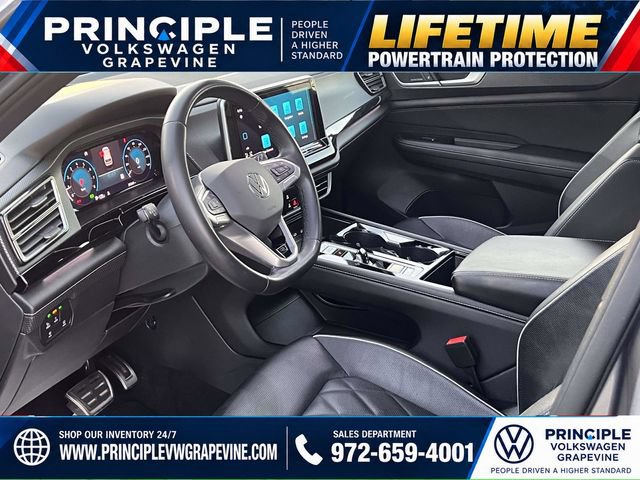 Used 2024 Volkswagen Atlas Cross Sport SEL Premium R-Line AWD/4WD image 11