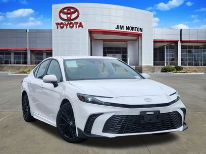 Used 2025 Toyota Camry SE