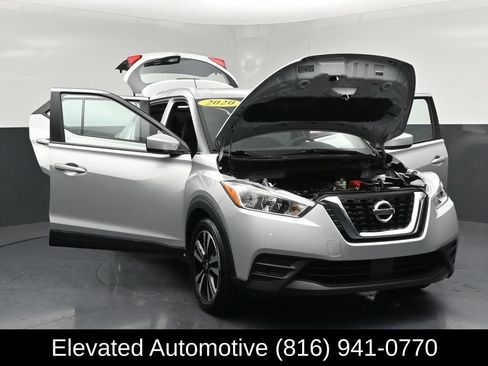Used 2020 Nissan Kicks SV FWD image 33