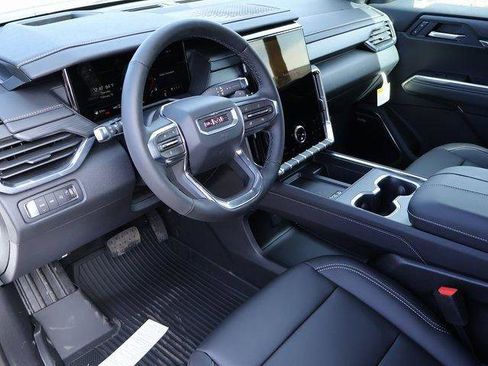 New 2026 GMC Acadia Elevation w/ Elevation Premium Package AWD/4WD image 30