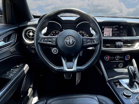 Used 2022 Alfa Romeo Stelvio Sprint AWD/4WD image 8