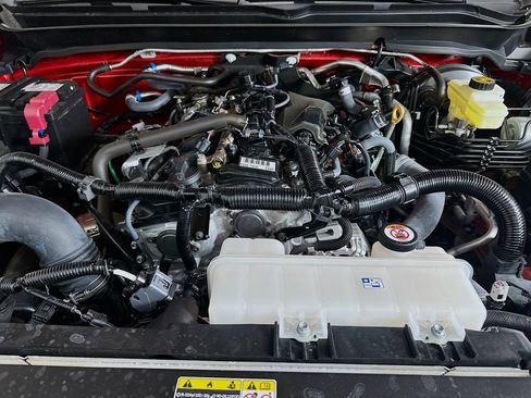 Certified 2026 Toyota Tacoma SR5 AWD/4WD image 29
