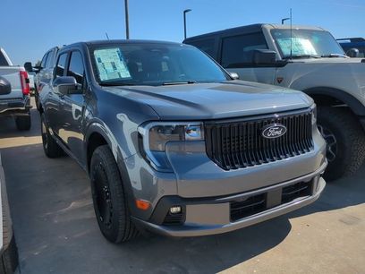 New 2025 Ford Maverick Lobo