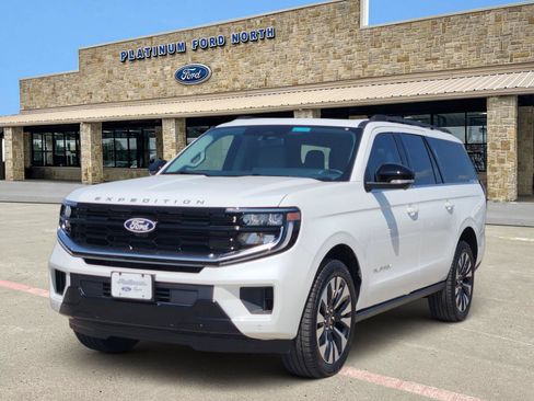 New 2027 Ford Expedition Max Platinum w/ Driver's Package RWD image 2