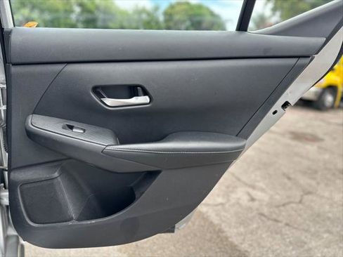 Used 2021 Nissan Sentra SV FWD image 21