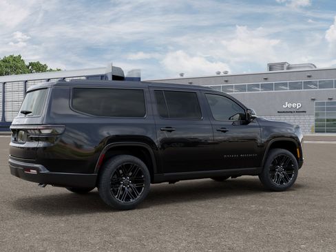 New 2026 Jeep Grand Wagoneer L Limited AWD/4WD image 16