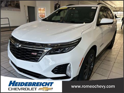 Certified 2022 Chevrolet Equinox RS w/ LPO, Floor Liner Package image 5