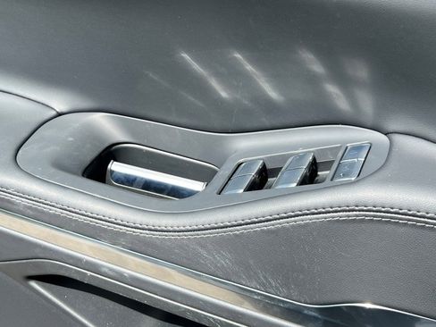 New 2025 Lincoln Navigator L Reserve w/ Jet Appearance Package image 27