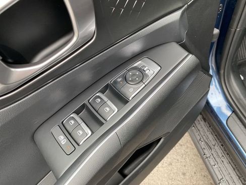 New 2025 Kia Sorento EX image 35