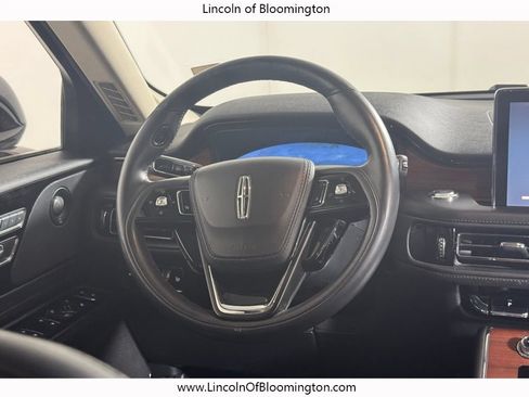 Certified 2022 Lincoln Aviator Reserve w/ Elements Package Plus AWD/4WD image 18