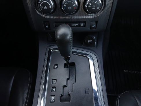 Used 2013 Dodge Challenger R/T RWD image 10