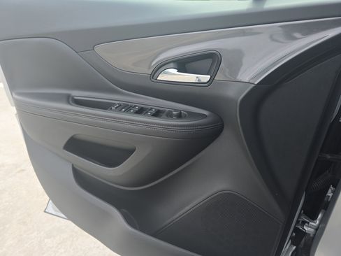 Used 2017 Buick Encore Preferred FWD image 23