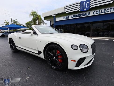 Used 2022 Bentley Continental GT V8 image 4