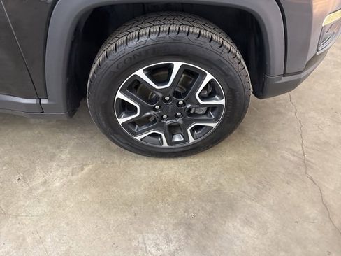 Used 2019 Jeep Compass Sport image 24